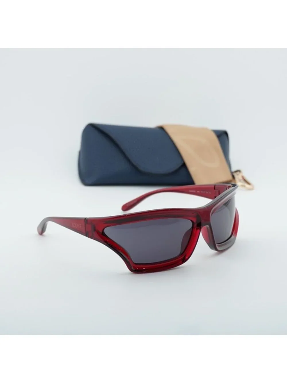 Loewe authentic lw40143u